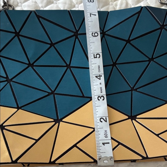 Patrizia Luca Teal and Gold Geometric Slanted Square Convertible Clutch - Picture 8 of 9